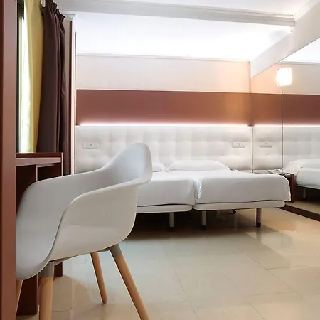 Hotel Bypillow Twenty Barcelona